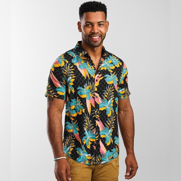 Departwest Other - Departwest from Buckle Hawaiian Floral Short Sleeve Button Up Shirt